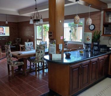 Sao Carlos House | Cozy Chalet Rustico da Elena with Sauna and Hot Tub
