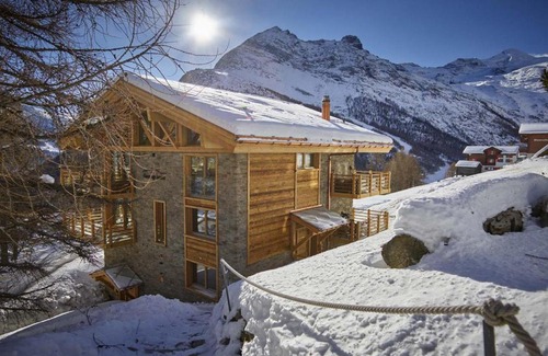 Saas-Fee Ski Chalet | Family-Friendly Stay at Chalet Saas-Fee in Nature's Heart