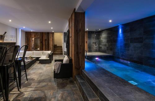 Champagny-en-Vanoise Ski Chalet | Indulge at Chalet Saint Maurice: Private Pool & Hot Tub