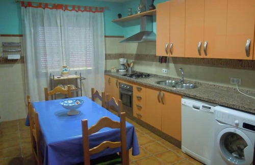 Sanlucar la Mayor House | Pet-Friendly Chalet with Private Pool in Sanlucar de la Mayor