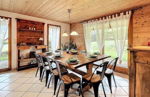 Le Corbier Ski Chalet | Chalet Savage 170m² près des pistes, Wi-Fi, parking, matériel bébé - FR-1-267-299