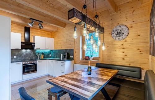 Albeck Ski Chalet | Family-Friendly Retreat at Chalet Schwabenhütte - 10/10 Review