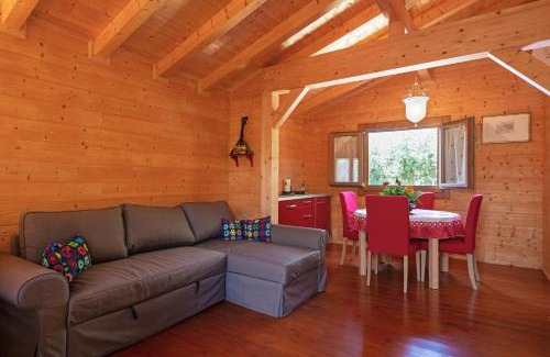 Santa Maria di Licodia Ski Chalet | Exceptional Chalet Scordapeni: Oceanfront Bliss Awaits