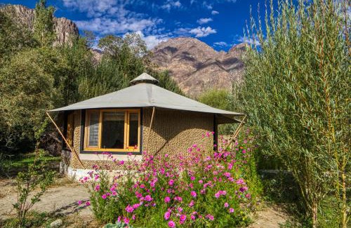 Hundur Other | Cozy Chalet Seabuckthorn - Hunder: Family-Friendly Retreat