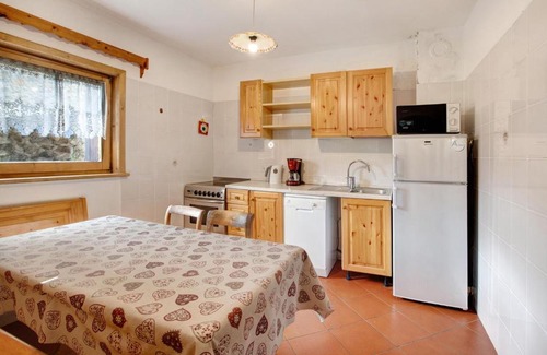 Livigno Ski Chalet | Chalet Shalom Livigno: Pet & Child Friendly Retreat