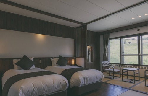 Shiga Highlands Hotel | Discover Chalet Shiga: Rated 9.2 with Family-Friendly Amenities