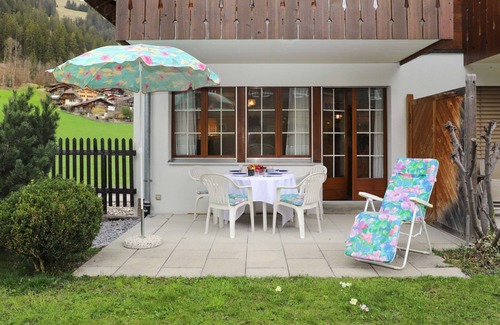 Zweisimmen Apartment | Scenic Chalet Simmental P-3 with Lake View & Spa Amenities