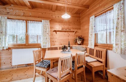 Mitterberg Ski Chalet | Cozy Chalet Simon - Family-Friendly Retreat with Fireplace