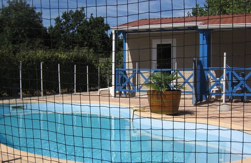 Soulac-sur-Mer Ski Chalet | Private Pool Chalet with Spa for a Perfect Coastal Retreat