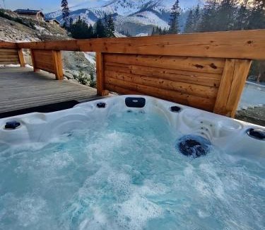 Jasna Ski Chalet | Premier Chalet SNOW: Spa & Hot Tub Retreat Rated 10/10