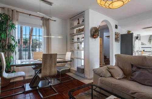 Ayamonte Ski Chalet | Family-Friendly Retreat at Chalet Sol y Mar by Ĥ, Rated 9.2