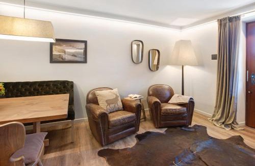 Teola Apartment | Discover Chalet Sonne Apt Grande: Family-Friendly Retreat
