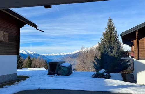 Rosswald Apartment | Guest Rated 10/10: Family-Friendly Chalet Dennda Nr 27