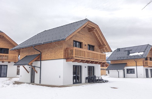 Mariapfarr Ski Chalet | Discover ALP - Chalet Speiereck with Spa and Pet-Friendly Amenities