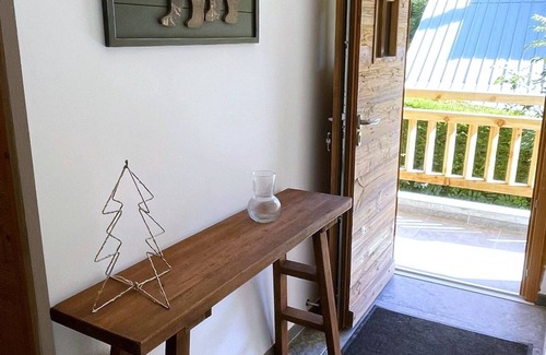 Saint-Chaffrey Ski Chalet | Experience Chalet STELLA: Eco-Friendly Retreat with Spa