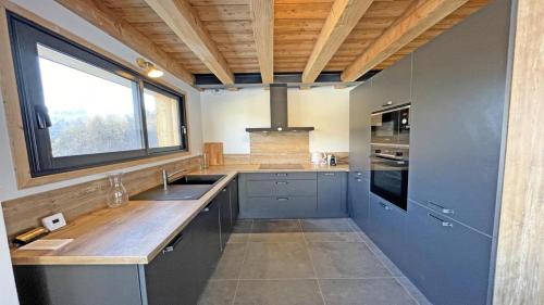 Puy-Saint-Vincent Ski Chalet | Family-Friendly Chalet for 12 Guests - Perfect Getaway
