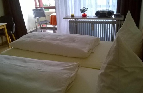 Bad Fuessing Apartment | Pet-Friendly Retreat at Chalet Swiss - App.Nelles Awaits