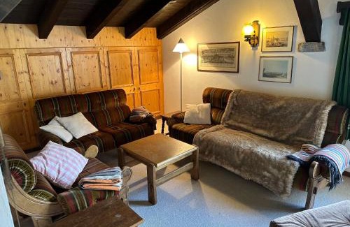 Albula-Alvra Ski Chalet | Pet-Friendly Retreat: Chalet Tgaplotta by Interhome