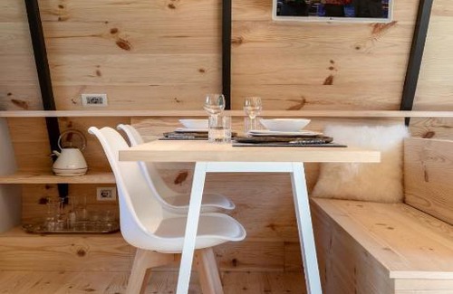 Cesana Torinese Ski Chalet | Oceanfront Chalet Tir Longë with Perfect 10 Review Score