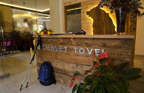Tuenno Hotel | Pet-Friendly Chalet Tovel by Beautiful Mountain Lake