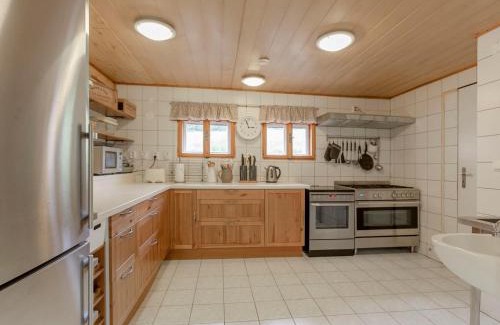 Pec pod Snezkou Ski Chalet | Pet-Friendly Chalet U Dvou vleků - Guest Rated 10/10