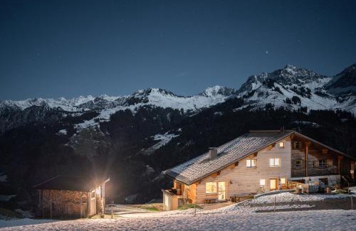 Sonntag Apartment | Kid-Friendly Retreat at Chalet Urban - Guest Rated 9.8/10