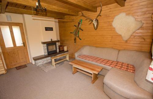 Radola Ski Chalet | Guest Rated 9.9: Family-Friendly Stay at Chalet Veľké Ostré