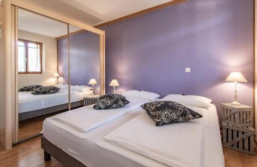 Cessenaz Apartment | Scenic Chalet with Lake and Mountain Views for Families