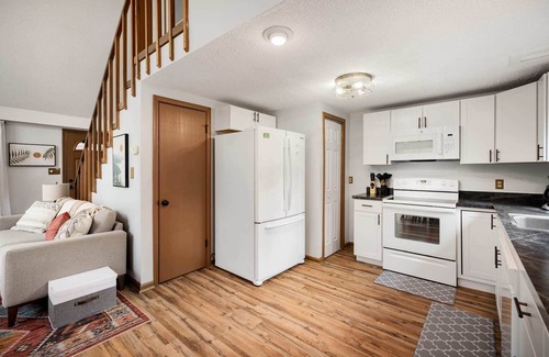 The Woods Ski Chalet | Chalet w Hot Tub, Deck, Fire Pit, Wifi, Resort Fun