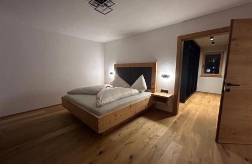 Soelden Villa | Charming Chalet Waldele: Family and Pet-Friendly Retreat