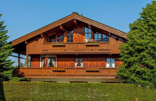Groissenbach Apartment | Family-Friendly Stay at Chalet Weißlofer - Rated 8.5/10