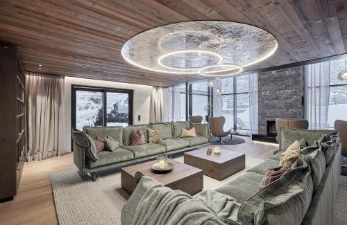 Soelden Ski Chalet | Experience Chalet White Pearl with Premium Summer Card Access