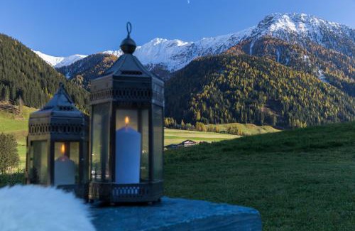 Valle di Casies Ski Chalet | Experience Chalet Wiesenglück: Guest Rated 9.8/10 & Oceanfront