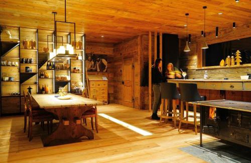Valle di Casies Ski Chalet | Experience Chalet Wiesenglück: Guest Rated 9.8/10 & Oceanfront