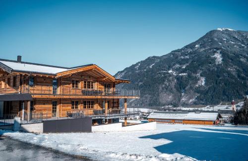 Ried im Zillertal Apartment | Relax at Chalet WildRuh: 4-Star Oceanfront Retreat