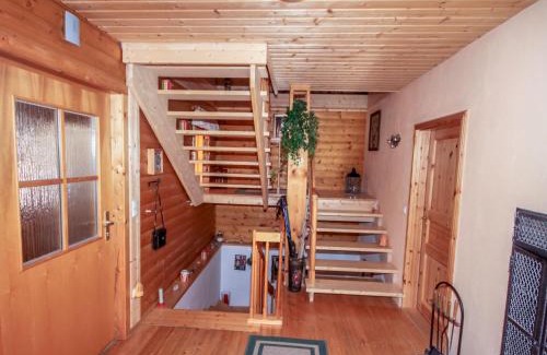 Albeck Ski Chalet | Family-Friendly Chalet Willegger: Guest Rated 9.8/10