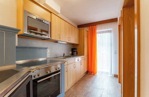 Vorderglemm Ski Chalet | Cozy Chalet with Sauna and Slope Access for Unforgettable Stays