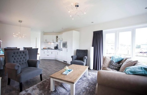 Nijkerk House | Pet-Friendly Chalet with Terrace & Top 10/10 Guest Rating