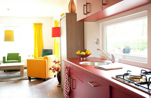 Velsen-Zuid House | Chalet with 3 bedrooms and a terrace