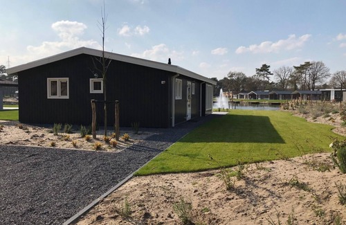 Mol House | Perfect Family Chalet with 3 Bedrooms & Pet-Friendly Options