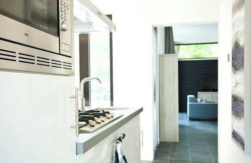 Belfeld House | Family-Friendly Chalet with 3 Bedrooms and a Terrace