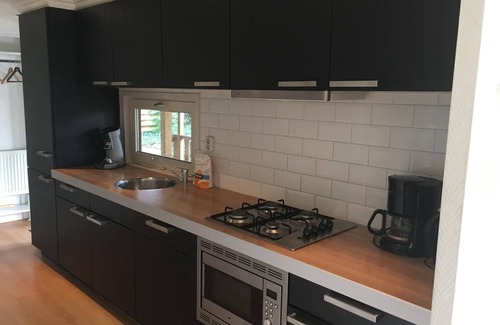 Lochem House | Family-Friendly Chalet with 3 Bedrooms and Terrace