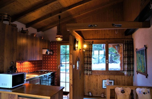 Nendaz Ski Chalet | Convenient Chalet with Free Shuttle and Panoramic Views