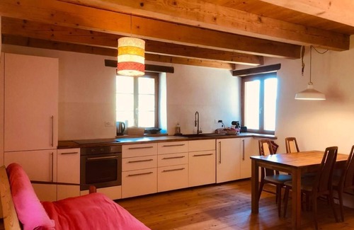 Centovalli Ski Chalet | Cozy Rasa Holiday House for 2-4 with Breakfast & Kitchen