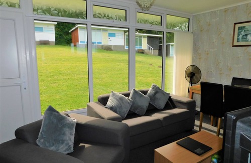 Cromer Ski Chalet | Cozy Chalet with Direct Access to Scenic Cliff Walks