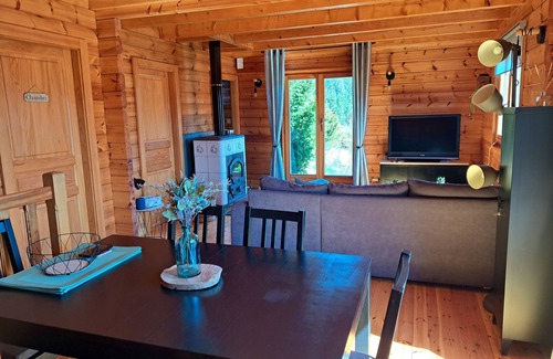Xonrupt-Longemer Ski Chalet | Cozy Wooden Cocoon Chalet for 2-6 Guests in Xonrupt Longemer