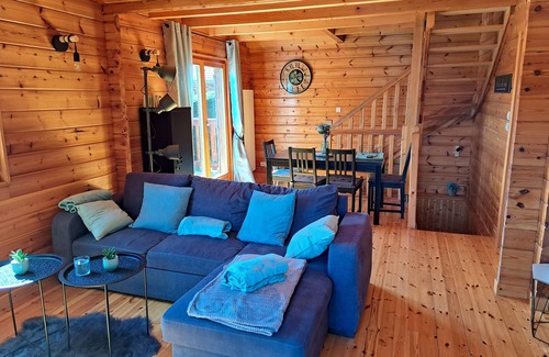 Xonrupt-Longemer Ski Chalet | Cozy Wooden Cocoon Chalet for 2-6 Guests in Xonrupt Longemer