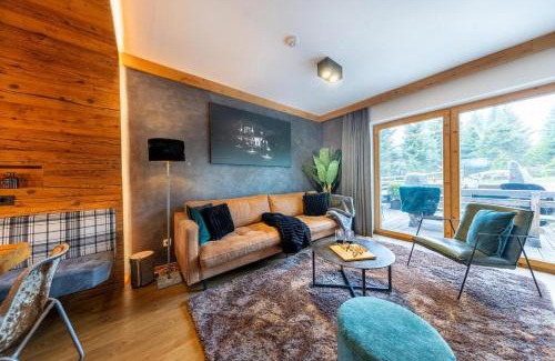 Hochkrimml House | Family-Friendly Getaway at Chalet Zillertal Arena 3
