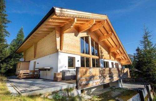 Hochkrimml House | Family-Friendly Getaway at Chalet Zillertal Arena XL