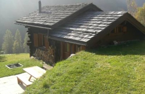 Ayer Ski Chalet | Top-Rated Chalet - Zinal with Pool & Family-Friendly Amenities